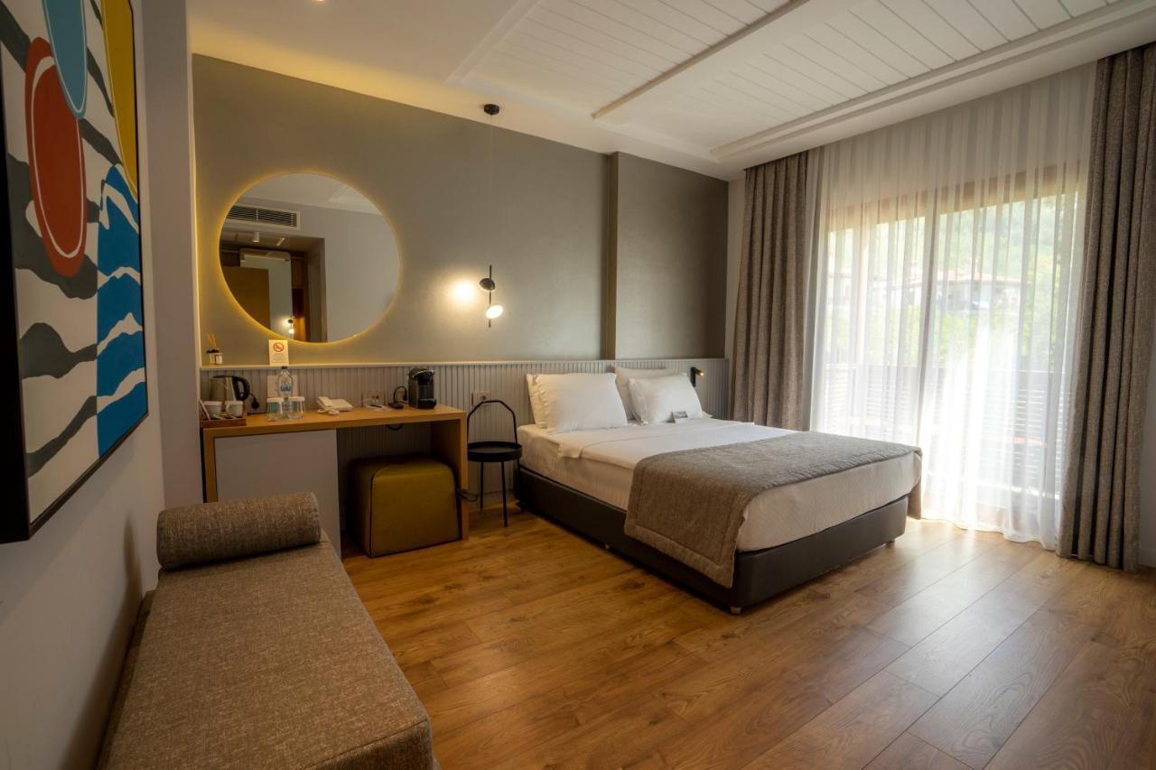 Baleze Boutique Hotel - Adults Only 阿奇亚卡 外观 照片